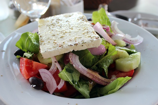 feta-cheese-on-greek-salad
