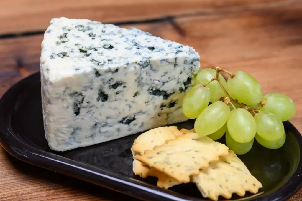 danish blue cheese 2